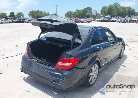 2012 Mercedes-Benz C 250 Sport from USA, damaged, VIN WDDGF4HB3CR230549